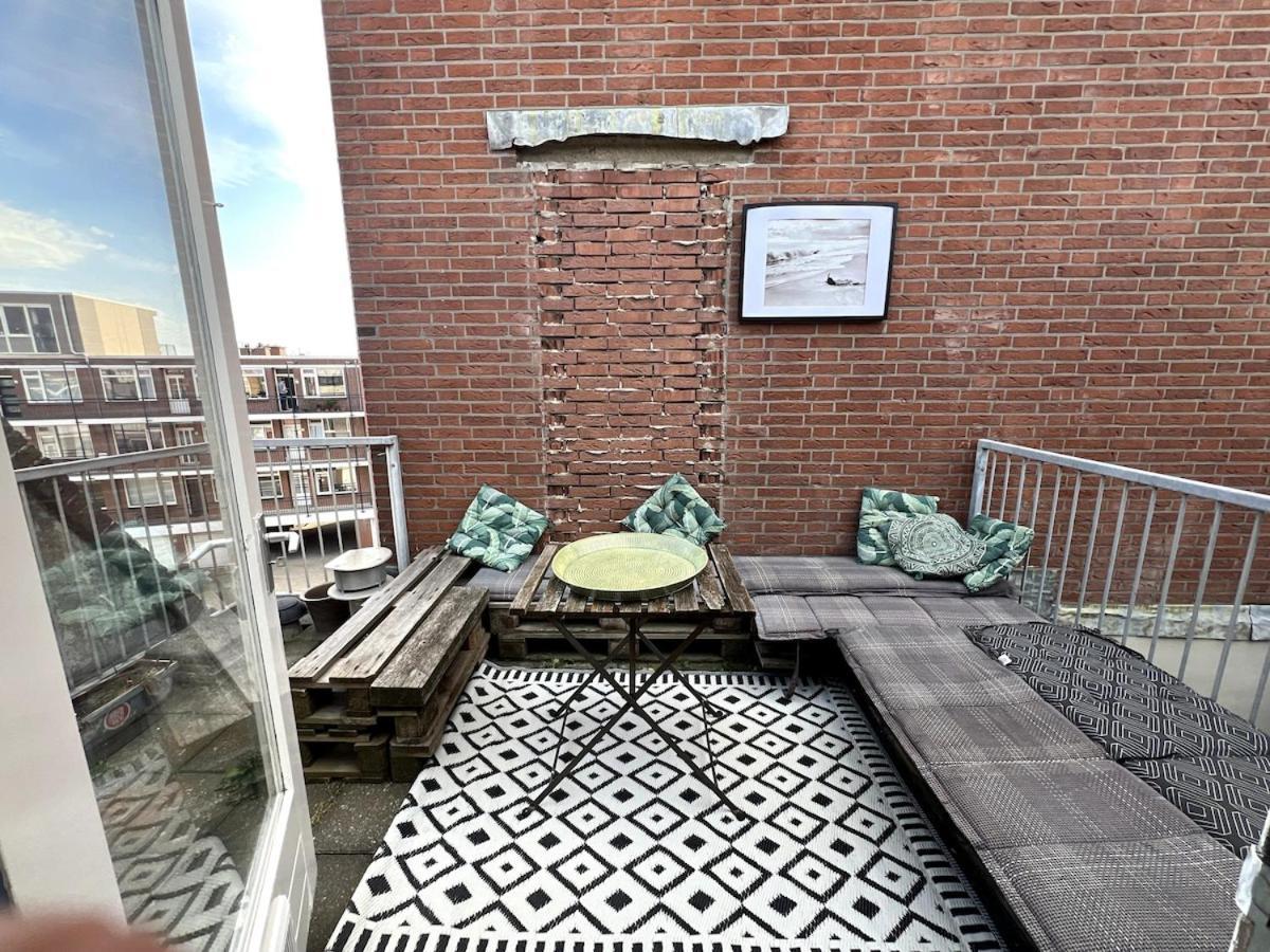 Beachfront With Rooftop Terrace Den Haag